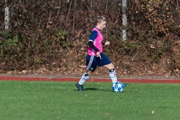 Bild 173 - B-Juniorinnen Halstenbek-Rellingen - Hamburger SV 2 : Ergebnis: 3:8